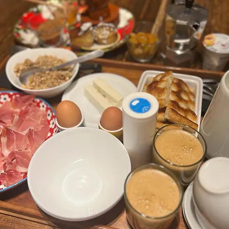 Bed & Breakfast Casa Dei Cuori - Natura, Silenzio, Relax A 550 M Di Quota 3*