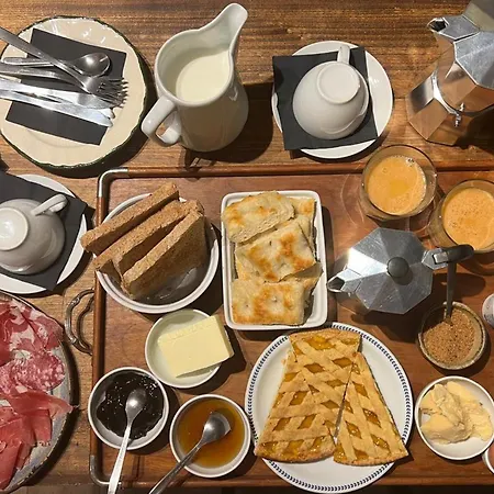 Casa Dei Cuori - Natura, Silenzio, Relax A 550 M Di Quota Langhirano