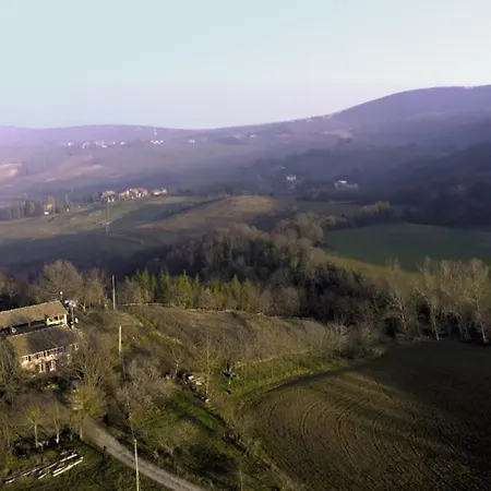 Casa Dei Cuori - Natura, Silenzio, Relax A 550 M Di Quota ベッド・アンド・ブレックファスト 3*