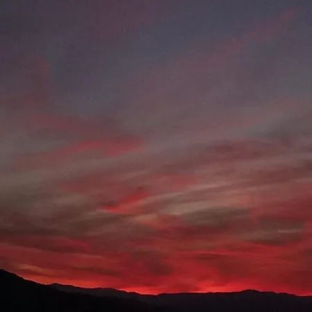 ベッド・アンド・ブレックファスト Casa Dei Cuori - Natura, Silenzio, Relax A 550 M Di Quota