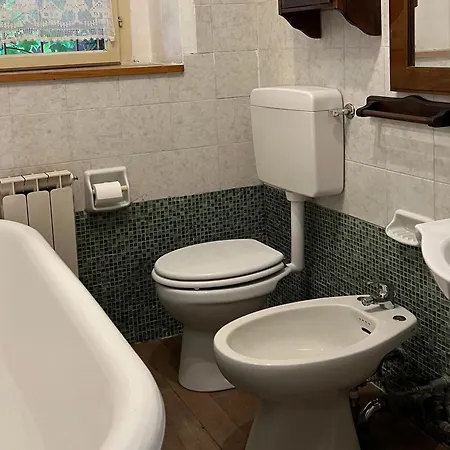 Casa Dei Cuori - Natura, Silenzio, Relax A 550 M Di Quota Langhirano